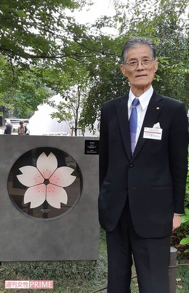 佐藤容疑者（Facebookより）