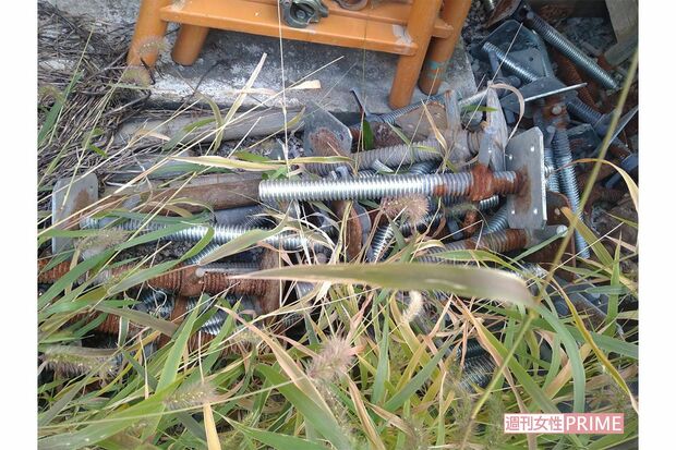 容疑者が自宅近くにある建設関連会社の資材置き場からジャッキボルトを盗む姿を目撃されていた