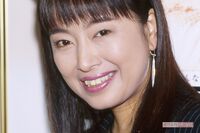 かたせ梨乃、95歳両親の“シングル介護”ひと段落で「1万円超え天ぷらディナー」満喫