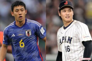 遠藤航（左）と大谷翔平