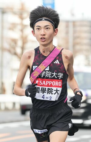 平林清澄選手(22)國學院大・経済学部4年。'24年の『大阪マラソン』で、初マラソンの日本選手最高記録を更新(写真/アフロ)