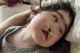全前脳胞症障害の“リンちゃん”をYouTubeで発信する両親の揺るがない決意「生き…