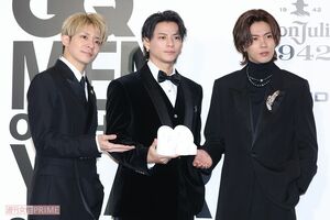 『Number_i』の3人（左から岸優太、平野紫耀、神宮寺勇太）