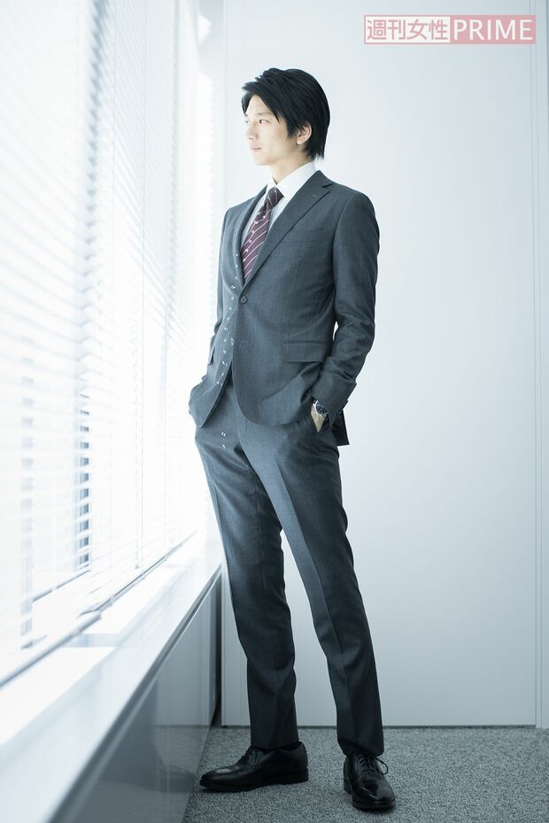 向井理　撮影／廣瀬靖士