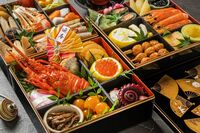 おせち&正月料理の東西比較「“にらみ鯛”って何?」「東は鮭、西はブリのワケ」