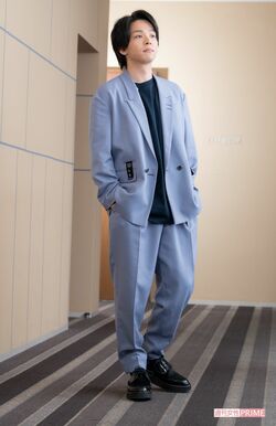 中村倫也 撮影/高梨俊浩