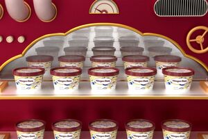 ハーゲンダッツが公開した、バーチャルの生産ライン映像