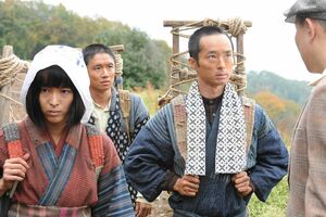 （左から）清野菜名、風間俊介、風間晋之介