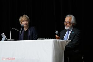 会見を開いた手越祐也と同席した高野隆弁護士