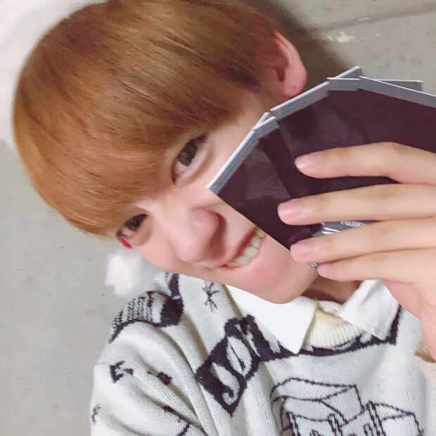 彼女がいたとしても、彼女とよりこっちは写真撮ってっからよ？　なめんな！