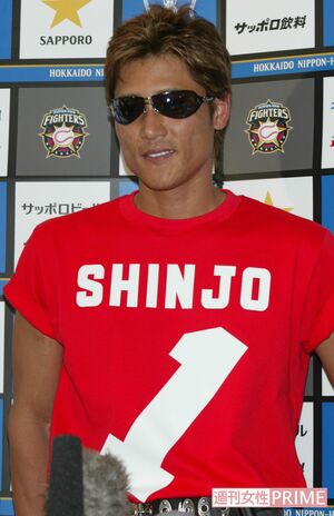 現役時代の新庄剛志（'04年・沖縄キャンプ）