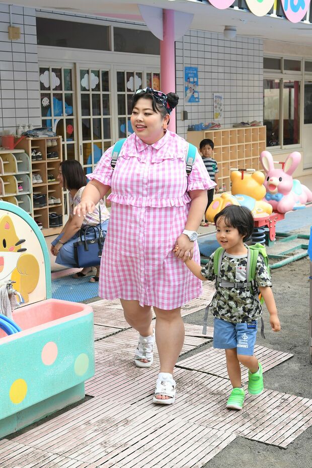 カンナファッションも見どころの一つ