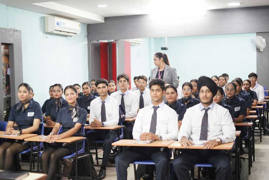 イギリスの大学が「インド人留学生だらけ」に！実質的な移民を生む