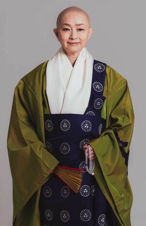 高橋美清さん…1964年生まれ。日本テレビ『おはよう天気』や競輪番組で活躍した元フリーアナウンサー。2014年には歌手デビューを果たした。僧侶としては2011年に得度、2017年に比叡山延暦寺で修行を行い、2020年に天台宗照諦山心月院尋清寺を建立し住職に就任。