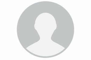 田中克典さん たなかかつのり 1962年埼玉県生まれ。日本福祉教育専門学校卒業後、障害者福祉センターなどで介護経験を積む。2000年、介護保険制度の発足と同時にケアマネジャーの実務に就き、これまでに約500人の高齢者を担当。