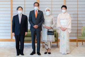 インドネシア大統領ご夫妻と皇居での会見に雅子さまはインドネシアの国花ジャスミンがあしらわれた着物で('20年7月)写真/宮内庁提供