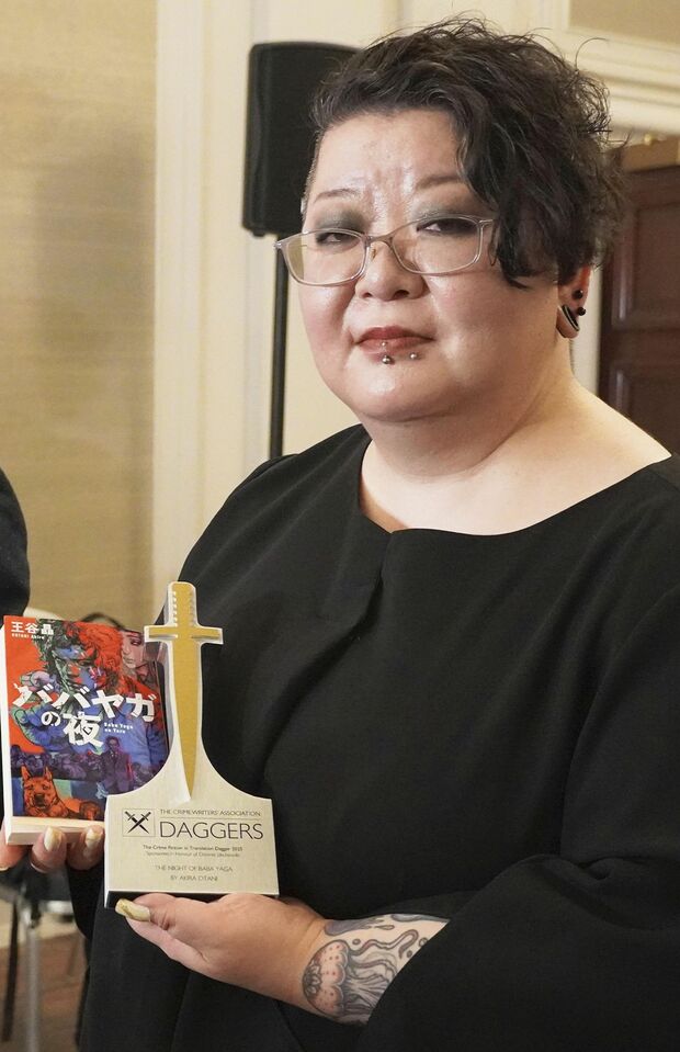 アメリカのラムダ文学賞（LGBTQ＋ミステリー部門）の最終候補作に、日本人作家で初めて選出された王谷晶さん　写真／共同通信