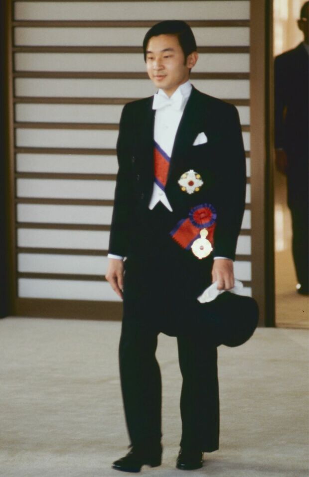 大勲位菊花大綬章をつけられた天皇陛下(1980年2月23日)撮影/JMPA