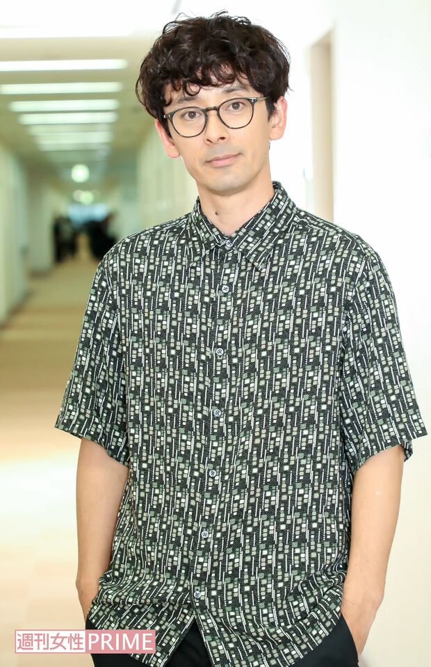 滝藤賢一　撮影／佐藤靖彦