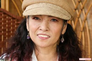 1986年に『CHA-CHA-CHA』でデビューした石井明美。『にっぽん丸　横浜港発着八丈島クルーズ』に出演。2024年7月11日～7月13日、予約受付中。