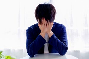 被害者の性別を問わずに支援する重要性が増している(写真はイメージです)