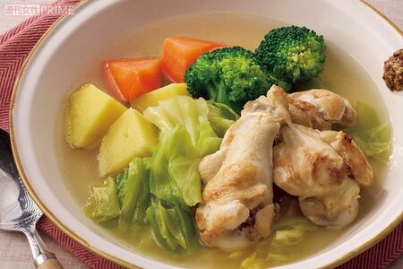 たっぷり野菜と手羽元の塩ポトフ