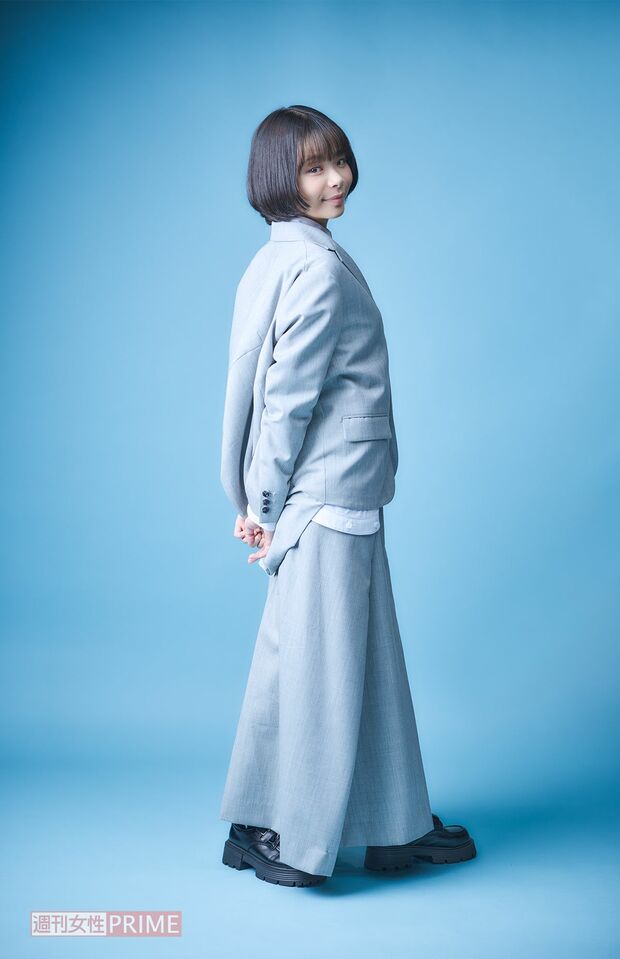 趣里　撮影／廣瀬靖士