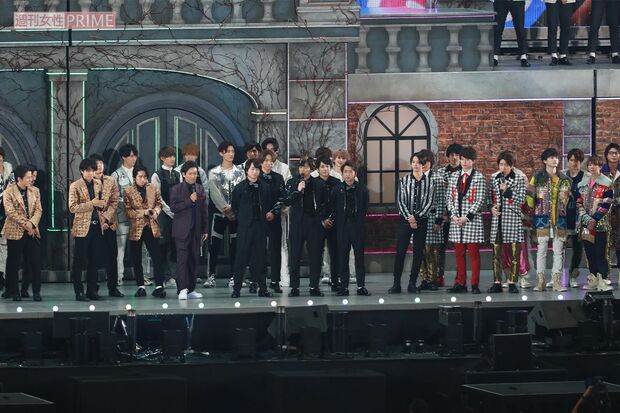 毎年『カウコン』には、嵐をはじめとした70組以上のグループやジャニーズJr.が集結する