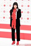 あいみょんは若い女性の間で大人気。女優の吉岡里帆とは一緒にライブへ行くほど仲良し