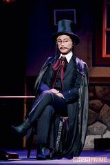 ブルボン家令嬢・ショコラ（彩輝なお）からの頼まれごとをアルセーヌ・ルパンに扮して遂行