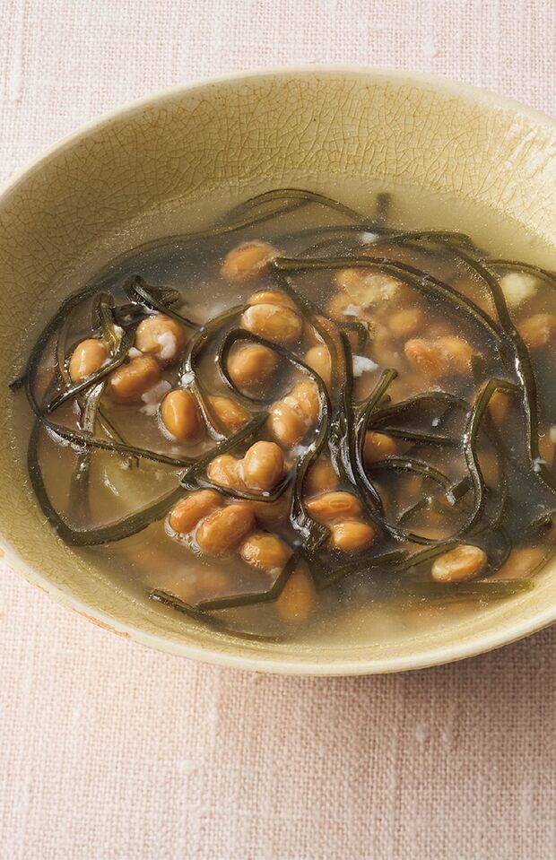 昆布と納豆の塩麹スープ
