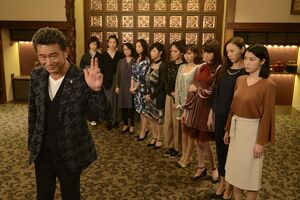やさしいだけが取り柄のモテ男が、結束した10人の女たちの逆襲にあう!? (C)読売テレビ