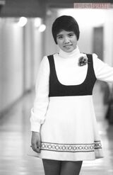 デビューした年の初々しいカット。ショートヘアが“たわし”と形容されたことも（ '72年撮影）