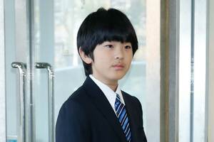 姉の佳子さまとご一緒に第41回少年の主張全国大会にご出席された悠仁さま（2019年12月8日）