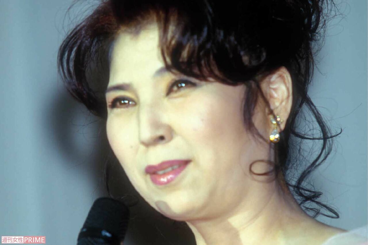 八代亜紀さん、レコード会社が今度はヌード写真の“原版”オークション