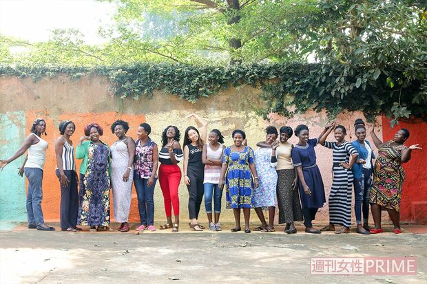 アフリカ・ウガンダでバッグや雑貨を作る現地スタッフたちと