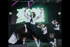 新しい学校のリーダーズ（公式インスタグラムより）