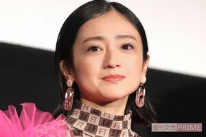 離婚を発表した安達祐実
