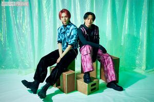 澤本夏輝＆BAEKSEUNG　撮影／廣瀬靖士