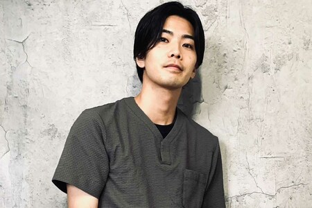 高橋陽平さん　柔道整復師。リハフィットスタジオ代表。2012年柔道整復師免許取得後、都内の整形外科勤務や柔道整復師養成学校での教員を経て、整骨院を開院・経営。2024年にリハフィットスタジオを開設し、現在はYouTubeなどを通じてセルフケアの普及に努める。