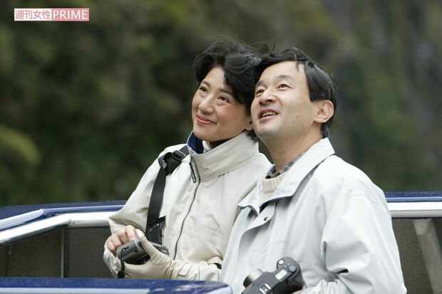 '02年2月、ニュージーランドの世界遺産である『ミルフォード・サウンド』を船上からご見学。氷河期からの景観に目を奪われて