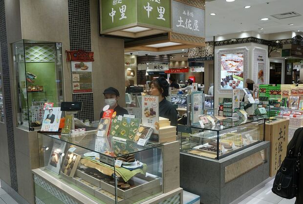 バイヤーが足しげく通い口説き落とした名店を集めた注目のゾーン『東京下町おやつ』