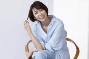 自身が設⽴したスキンケアの新ブランド「mizuka」について取材を受けたと報告した辺⾒えみり（公式インスタグラムより）