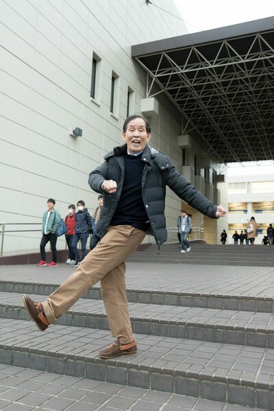 勉強でも仕事でも「教えてもらうのではなく、自分で悟り、気づくことが大事」ということを学生生活を通して再認識した