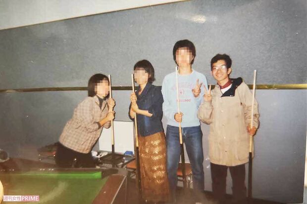 大学生の時、友人たちと遊ぶきららさん