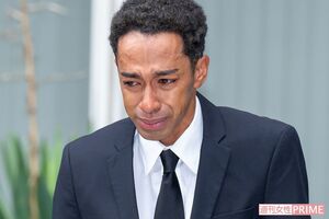 公然わいせつ容疑で逮捕後、釈放された『Aぇ！ group』の草間リチャード敬太（2025年10月6日）