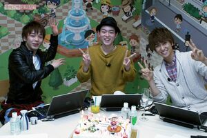 2012年、菅田将暉のバースデーイベントに出席した中村倫也と相葉裕樹