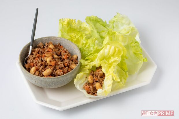 肉みそ酢大豆レタス添え　撮影／矢島泰輔