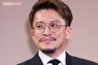 『トライストーン』社長就任の小栗旬、山田優ら家族と拠点・ロス入りを目撃!映画『ゴジラvsコング』で英語…