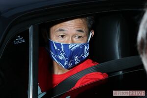 直撃取材を受ける三浦知良